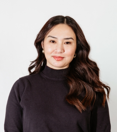 rhea-lubi-front-end-South-Sherbrooke-Therapy-Winnipeg-MB